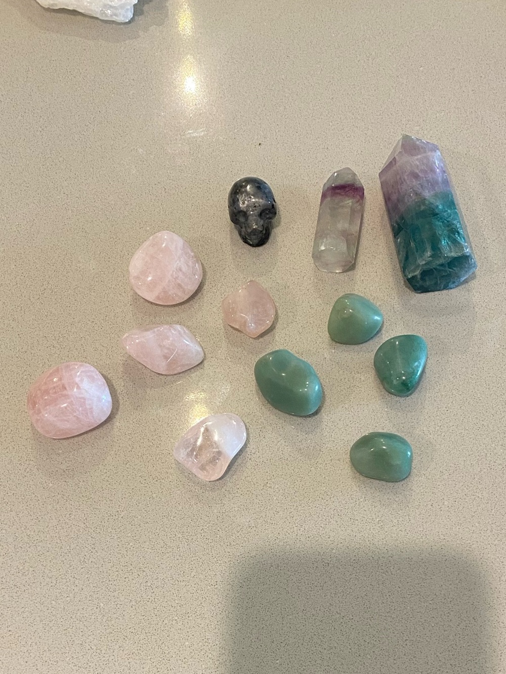 ✨Crystal Lot - Rose Quartz, Green Aventurine, Fluorite Towers, Labradorite Skull